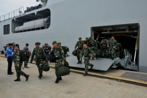 Prajurit TNI Latgabma Malindo tiba di Malaysia 27-7-16 (5)