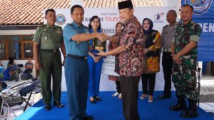 010816 Lnl TGL Baksos-4