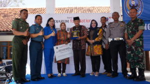 010816 Lnl TGL Baksos-5