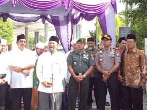 1. Dandim Menghadiri Pelepasan CJH Kabupaten Bangkalan Tahun 1437 H  2016 M h