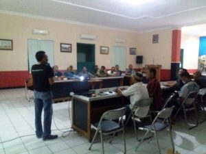 ANGGOTA KODIM 0703CILACAP MENERIMA SOSIALISASI JURNALISTIK 3