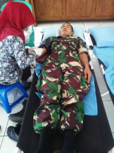 BABINSA KORAMIL 16WANAREJA MELAKSANAKAN GIAT DONOR DARAH 2