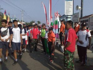 GERAK JALAN SANTAI MERIAHKAN HUT RI KE-71 1