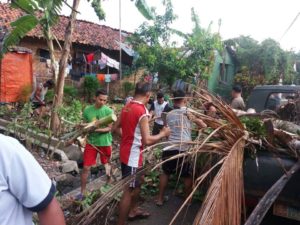 KODIM 0703CILACAP  KEBERSIHAN CERMIN MASYARAKAT DAN PEMERINTAH 4