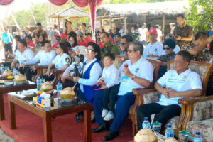 Presiden RI ke – 6 Laksanakan Ziarah Makam Di Pacitan 3