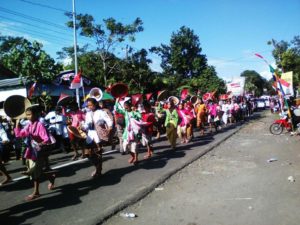 SEMARAK PAWAI PEMBANGUNAN DI KECAMATAN BINANGUN 5