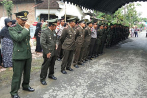 Tim Salvo Iringi Pemakaman Jenazah Kapten Ckm Nurhadi   5