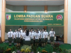 1. Peringati HUT Korem 084 BJ ke-50, Koramil Krembangan Kirim Peserta Lomba Paduan Suara