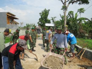 28-september-pencongkelan-dan-perataan-jalan-8