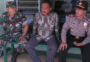 3. Danramil dan Kapolsek Klampis Bangkalan, Koordinasikan Kesiapan Pilkades a