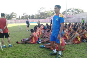 Danrem Olah Raga bersama Dengan Anggota Yonif 511DY (4)