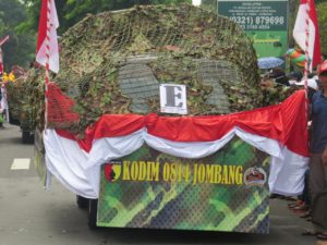 JENDRAL SUDIRMAN HADIR DALAM KARNAVAL KABUPATEN  JOMBANG-1