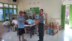 KORAMIL 08BOBOTSARI BERIKAN JAMBANISASI BAGI WARGA 1