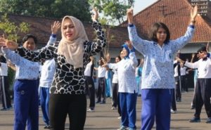 lanal-malang-adakan-senam-gemu-famire-dan-kegiatan-manasik-haji-1