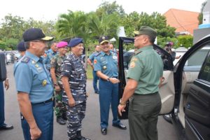 Panglima TNI Jenderal TNI Gatot Nurmantyo Tinjau Latposko Armada Jaya XXXIV 5