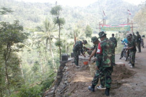 pembuatan-talud-tmmd-pacitan-3