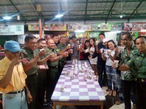 5-meriahkan-hut-tni-ke-71-kompak-kodim-0830-su-ajak-masyarakat-ngopi-bareng-2