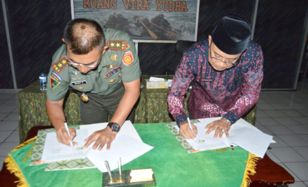 65-pangdivif-2-kostrad-mou-benteng-pendem