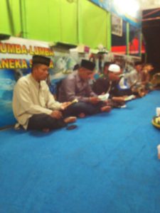 kasdim-0703cilacap-turut-yasinan-dan-doa-bersama-dibukanya-hiburan-rakyat-2