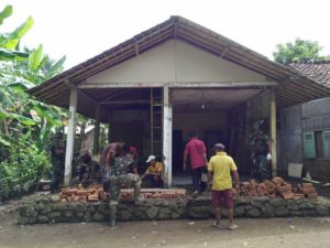 rumah-karwiti-dibonkar-tni-3