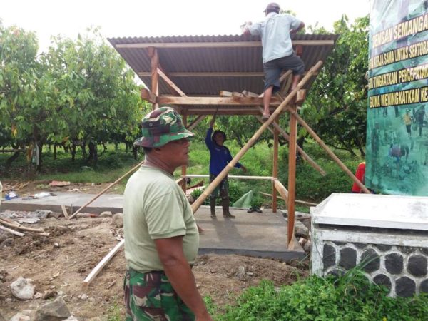 tmmd-reg-97-dipastikan-pos-kamling-hari-ini-rampung-2