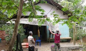 tmmd-reg-ke-97-rumah-janda-tua-direhab-oleh-tni-3
