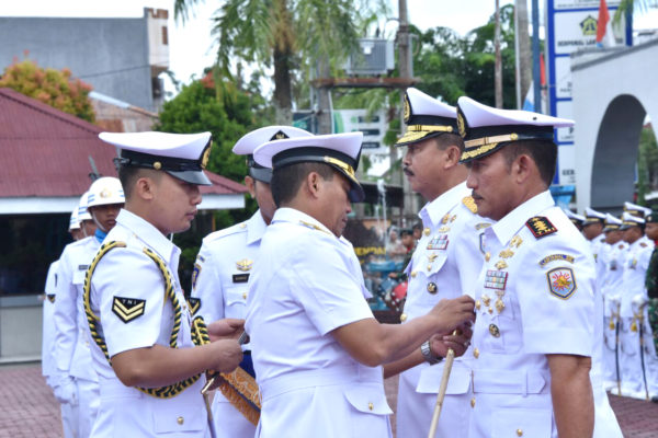 01-komandan-lantamal-xiii-tarakan-diserah-terimakan-3