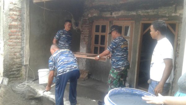 28-koarmatim-selenggarakan-kegiatan-bedah-rumah-1