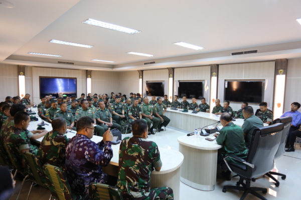 7-pembinaan-mental-kostrad-laksanakan-sosialisasi-zakat-3-11-16-7