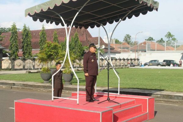 demi-persatuan-kesatuan-nkri-pemda-cilacap-gelar-apel-besar-kebhinekaan-9a