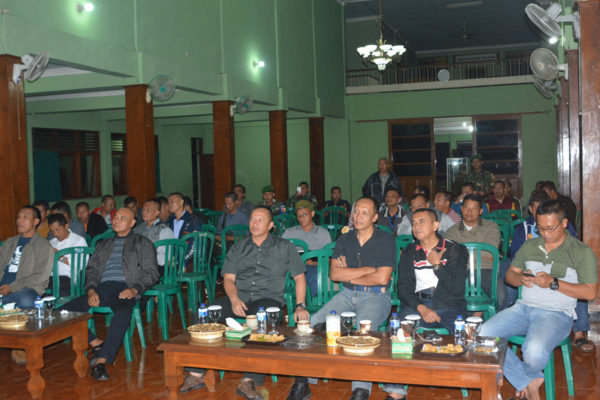 danrem-nonton-bareng-anggota-4