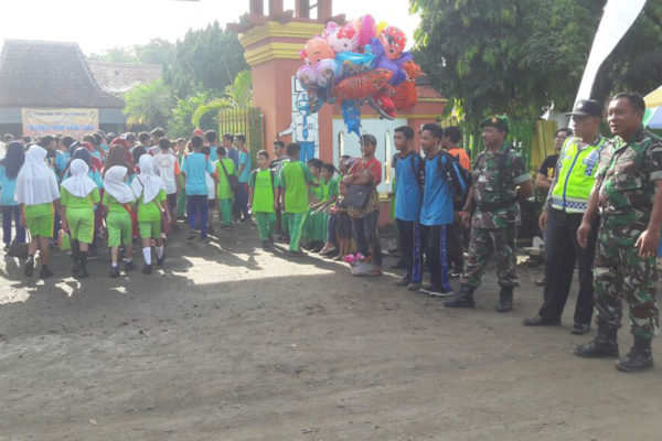 jalan-santai-di-widodaren-2