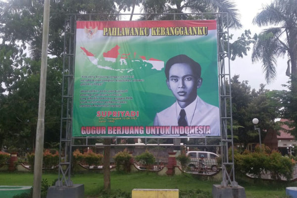 pemasangan-gambar-nasional-dim-trenggalek-2