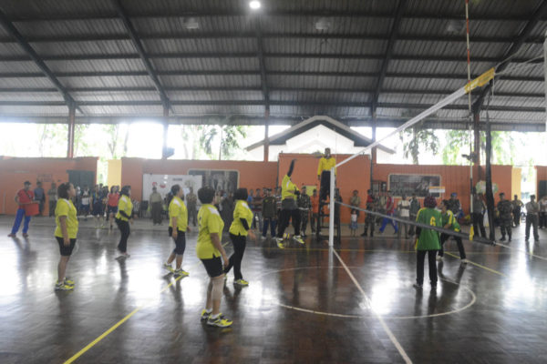 tim-volly-putri-rem-084b