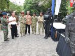 12 STAND TNI AL DIKUNJUNGI REKTOR UNIVERSITAS NEGERI (2)