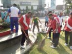 Yonarmed 11 Kostrad, Gelar Karya Bhakti Bersihkan Kota (5)
