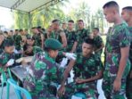 103. Peleton Kesehatan Yonif Mekanis 412 Kostrad Berikan Vitamin Kepada Prajurit 2