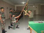 211.Danmenarmed 1 Kostrad Pimpin Acara Tradisi Pelepasan Anggota Pindah Satuan (1)