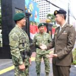 164.Pangkostrad Terima Kunjungan Kasad Singapura (2)
