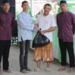 165.Hari Raya Idul Adha 1439 H Prajurit Yonif Para Raider 502 Kostrad Bersama Masyarakat (5)