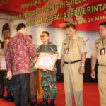 260319 Danlanal Yogyakarta Menerima Piagam -1