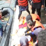 27 123 MAHASISWA STIKES HANG TUAH BERLATIH SAR LAUT DI DISLAMBAIR KOARMADA II (1)