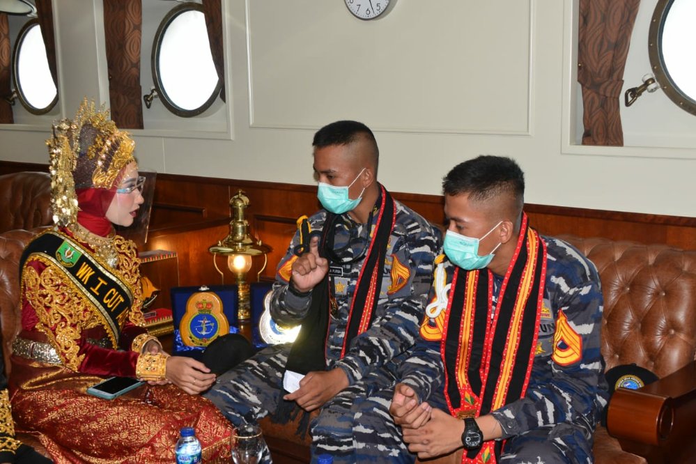 Tiba Diujung Barat Indonesia, Taruna AAL Satlat KJK 2020 Disambut Hangat Masyarakat Sabang Portal Berita Militer Indonesia