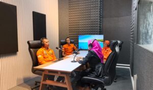 Podcast KSK Indonesia bersama KNDJH Rescue 020 Raider Malang di Gedung Malang Creative Center, Lantai 2 Kota Malang, pada Minggu, 21 Desember 2025. Foto: bill