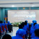 AL